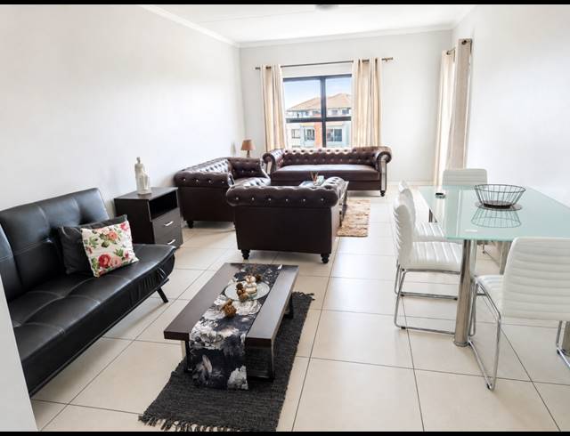 2 BEDROOM APARTMENT FOR SALE IN GREENSTONE HILL